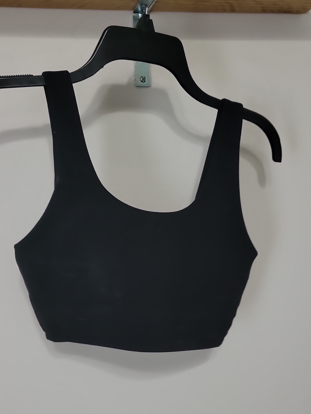 all in motion Black Scoop Neck Comfort Crop Brami